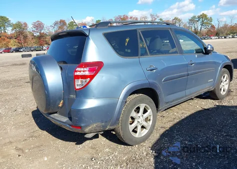 2010 Toyota Rav4 Limited z USA, uszkodzony, nr VIN 2T3DF4DV0AW026785